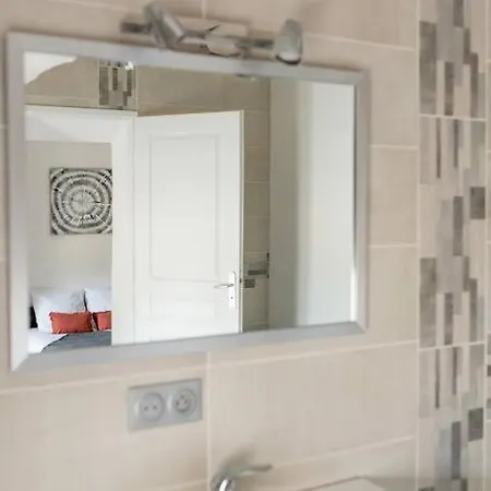 Evasion De Charme, Maison Authentique Et Prive *