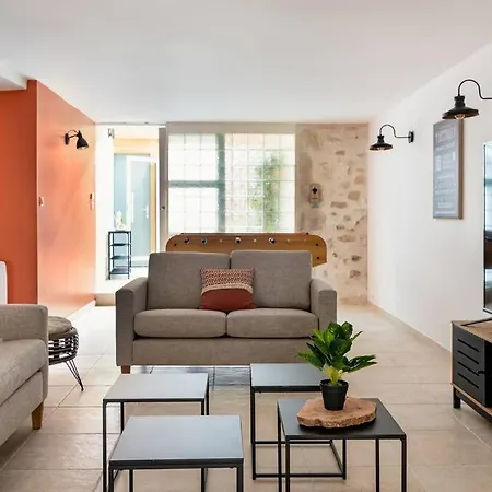 Evasion De Charme, Maison Authentique Et Prive La Baume-de-Transit