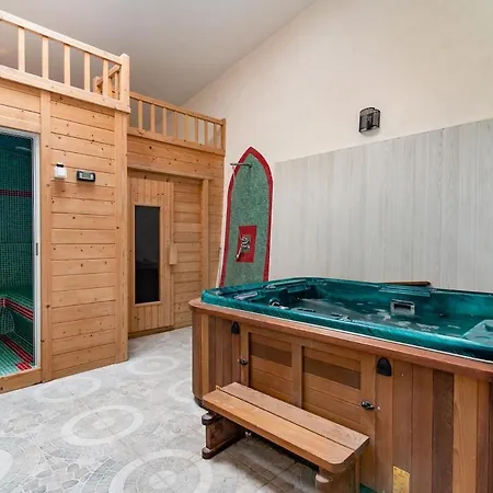 Evasion De Charme, Maison Authentique Et Prive Tatil Evi La Baume-de-Transit